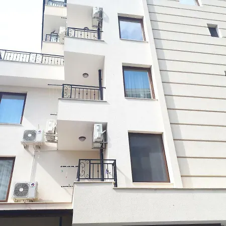 Apartman Flora 1 Burgasz