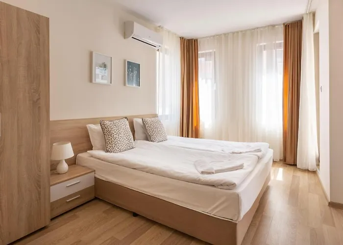 Flora 1 Appartement Burgas