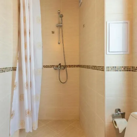 Flora 1 * 부르가스